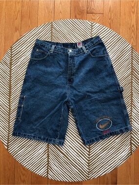 Nike Jorts (see measurements, fits 36)